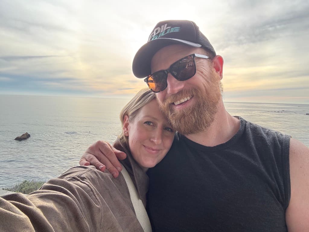 Garrett and Lindsay at the coast during sunset